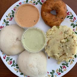 C6 Idly , Vada , Uppma